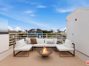18 Voyage Street, Marina Del Rey CA 90292