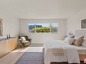 18 Voyage Street, Marina Del Rey CA 90292