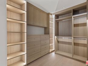 18 Voyage Street, Marina Del Rey CA 90292