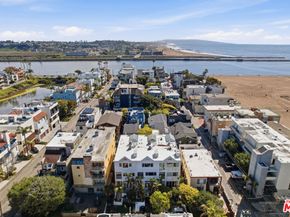 18 Voyage Street, Marina Del Rey CA 90292