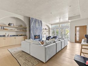 18 Voyage Street, Marina Del Rey CA 90292