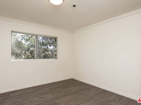 13801 Oxnard Street 206, Van Nuys CA 91401