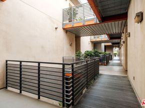 1912 Broadway 205, Santa Monica CA 90404