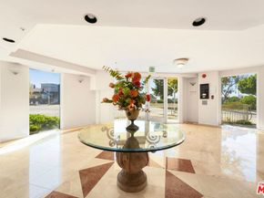 1278 S Camden Drive 202, Los Angeles CA 90035