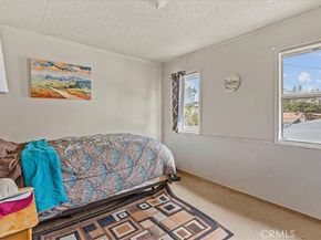 5429 2nd Ave, Los Angeles CA 90043