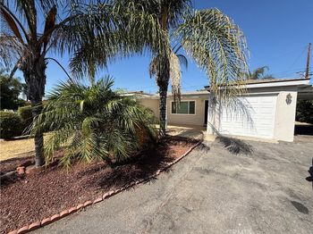 1055 N Del Norte Avenue