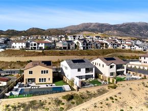 21138 Poema Place, Chatsworth CA 91311