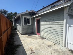 652 Navy Street, Santa Monica CA 90405