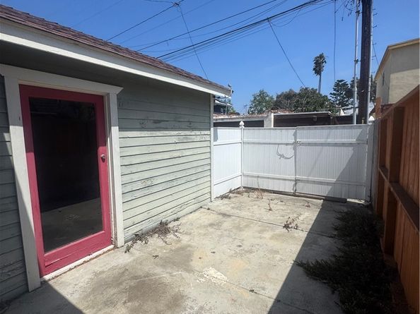 652 Navy Street, Santa Monica CA 90405