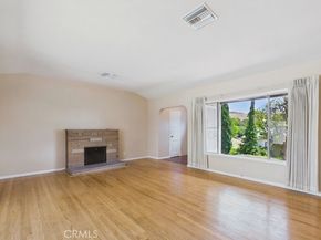 1633 Loma Crest Street, Glendale CA 91205
