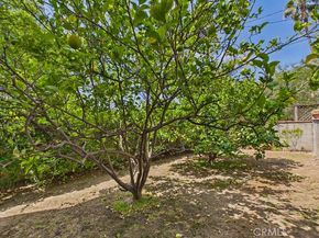 1633 Loma Crest Street, Glendale CA 91205
