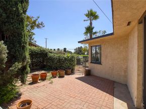 10852 Longford Street, Sylmar CA 91342