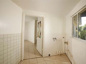 10852 Longford Street, Sylmar CA 91342