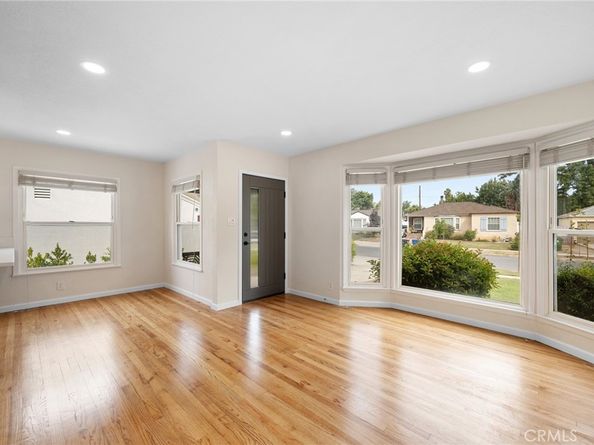 6413 Jamieson Avenue, Reseda CA 91335