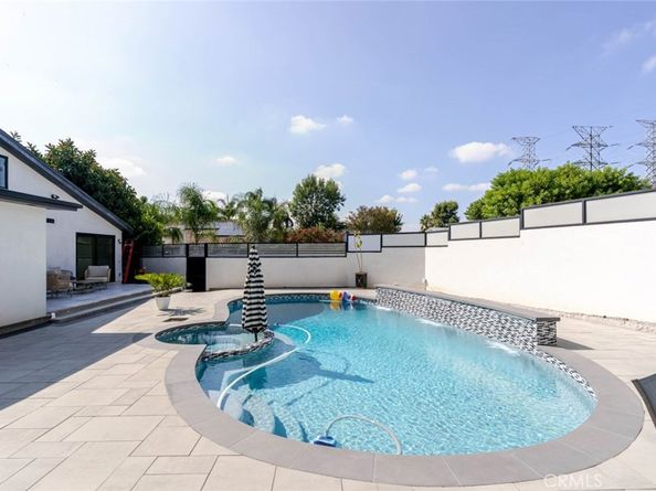 10861 Lindley Avenue, Granada Hills CA 91344