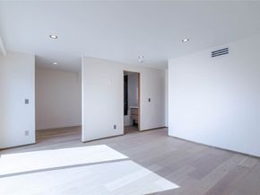 10861 Lindley Avenue, Granada Hills CA 91344