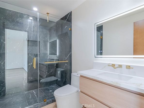 10861 Lindley Avenue, Granada Hills CA 91344