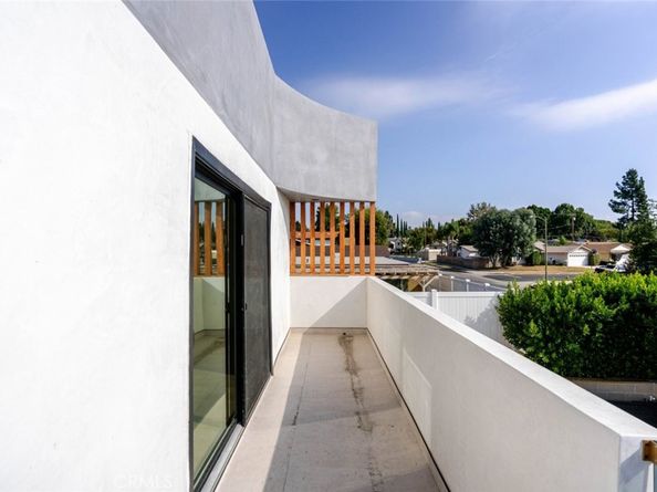 10861 Lindley Avenue, Granada Hills CA 91344