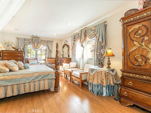 11020 Scoville Avenue, Sunland CA 91040