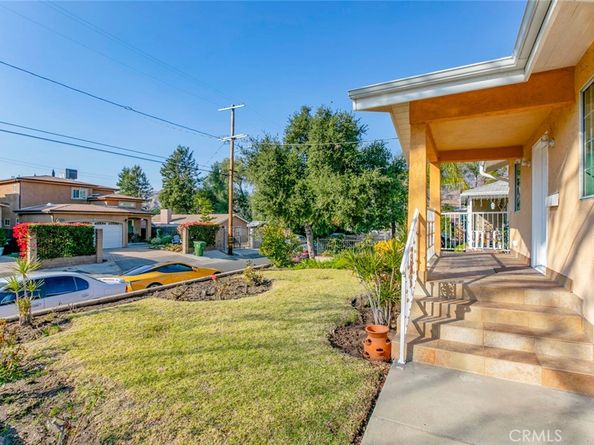 11020 Scoville Avenue, Sunland CA 91040