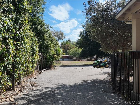 11320 Osborne, Sylmar CA 91342