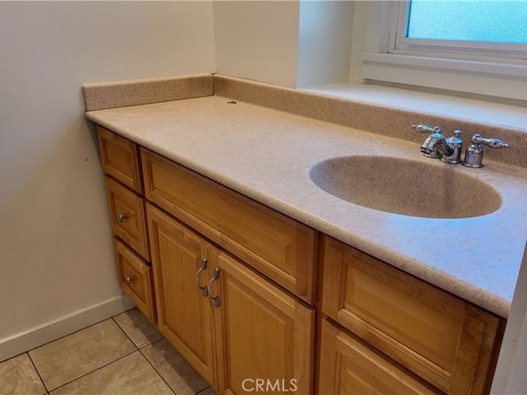 11320 Osborne, Sylmar CA 91342