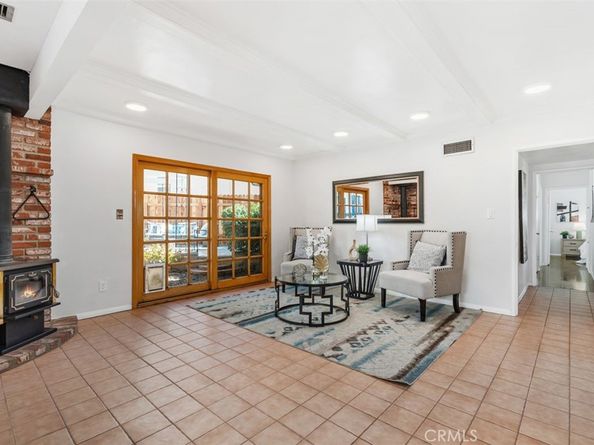 3959 Santa Carlotta Street, Glendale CA 91214
