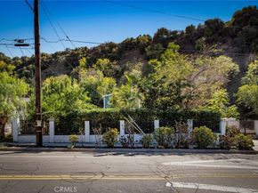383 S Avenue 52, Highland Park CA 90042