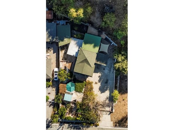 383 S Avenue 52, Highland Park CA 90042