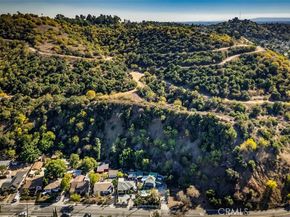 383 S Avenue 52, Highland Park CA 90042