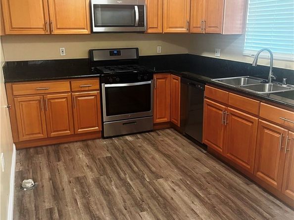 1915 1917 S Orange Drive, Los Angeles CA 90016