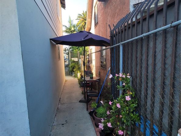 1508 W 28th Street Street, Los Angeles CA 90007