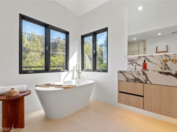 4437 Balboa, Encino CA 91316