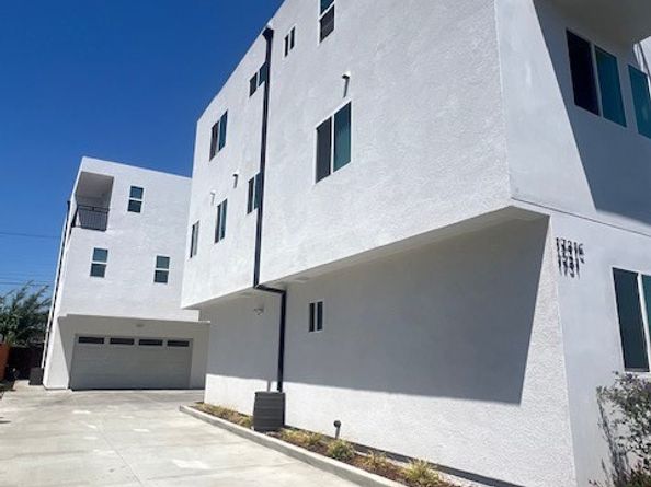 1731 1731 E 69th, Los Angeles CA 90001