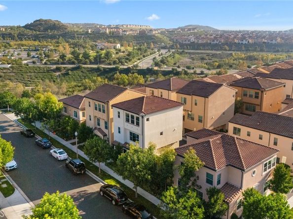 214 Elkhorn, Irvine CA 92618