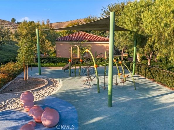 214 Elkhorn, Irvine CA 92618