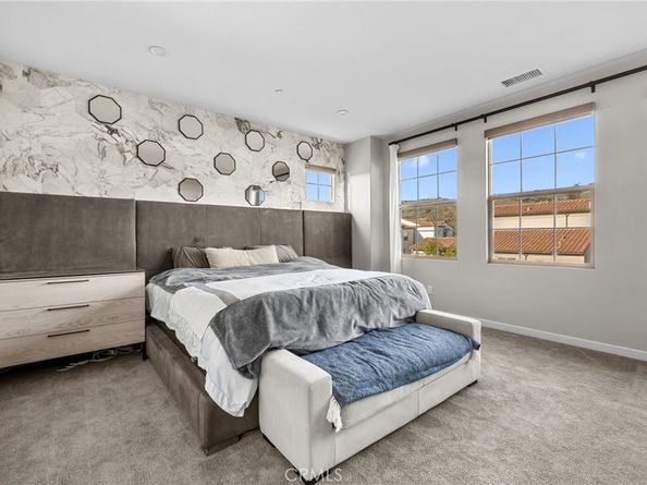 214 Elkhorn, Irvine CA 92618