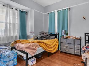 152 N Benton, Los Angeles CA 90026