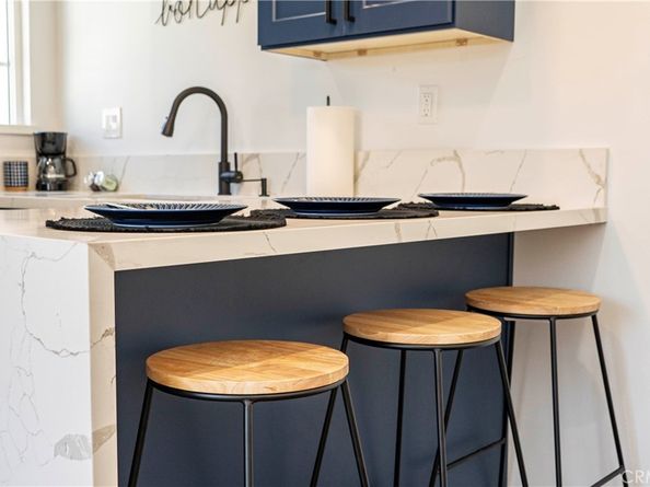 1513 W 215th Street, Torrance CA 90501