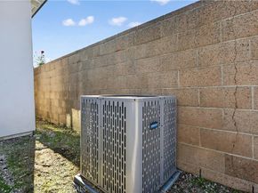 1513 W 215th Street, Torrance CA 90501