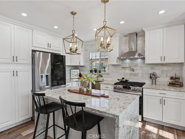 1513 W 215th Street, Torrance CA 90501