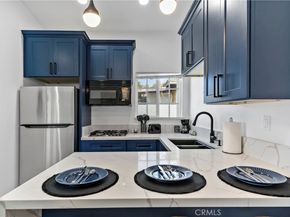 1513 W 215th Street, Torrance CA 90501