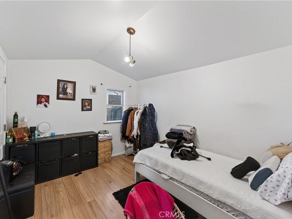 1513 W 215th Street, Torrance CA 90501