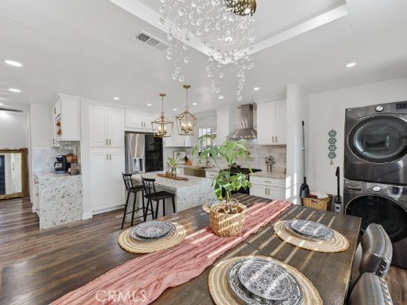 1513 W 215th Street, Torrance CA 90501