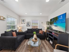 1513 W 215th Street, Torrance CA 90501