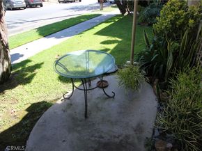 1633 East 1st Street 4, Long Beach CA 90802