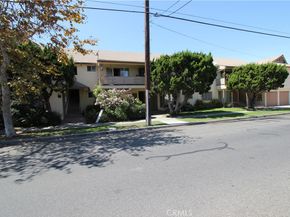 1633 East 1st Street 4, Long Beach CA 90802