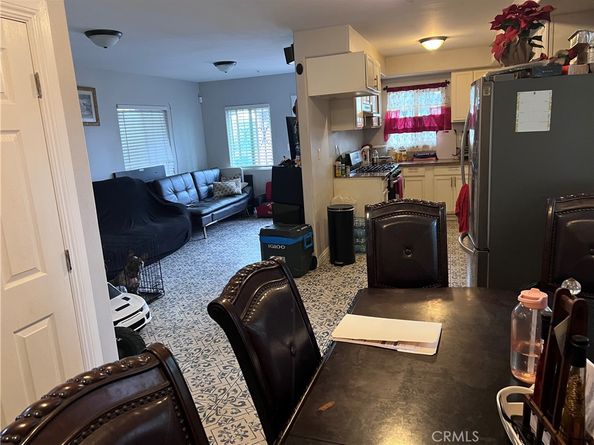 10970 Avalon Boulevard, Los Angeles CA 90061