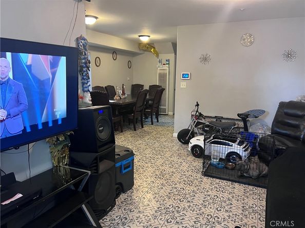 10970 Avalon Boulevard, Los Angeles CA 90061