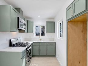 401 Kendall Avenue, Los Angeles CA 90042